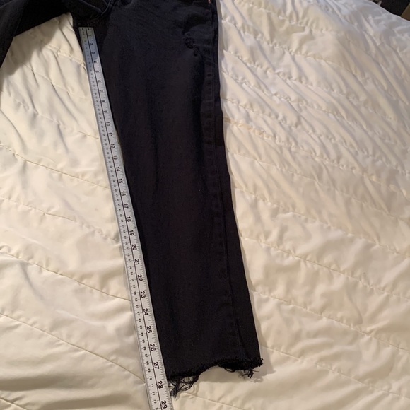 Levi’s Wedgie Fit Jeans in Black Desert Distressed Denim Size 30 - Picture 17 of 17